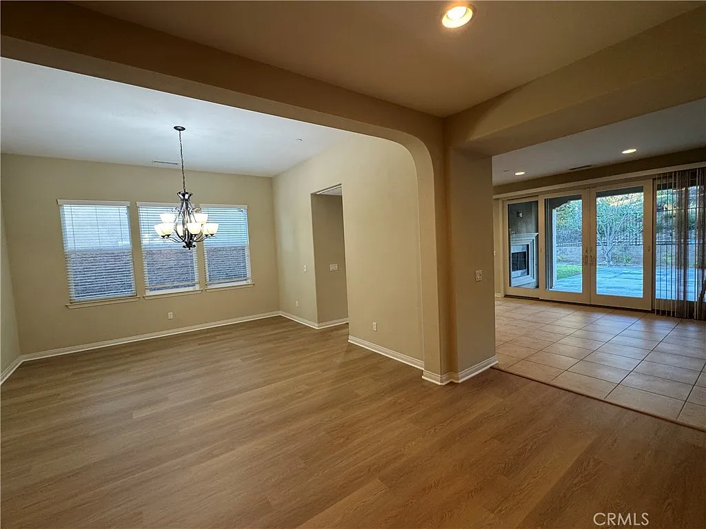 4 bed, 3.5 bath, 2942 sqft, $5,800 — Photo 4