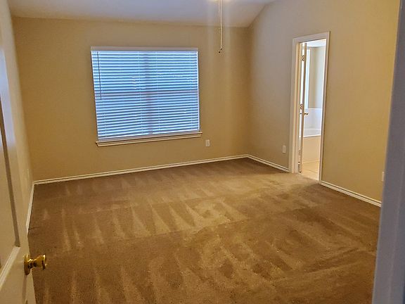 primary bedroom down