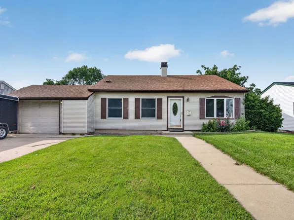 526 Laurel Ave, Romeoville, IL 60446
