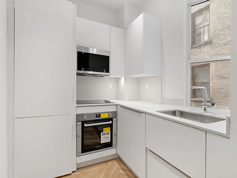 838 W End Ave #2BD — Photo 1