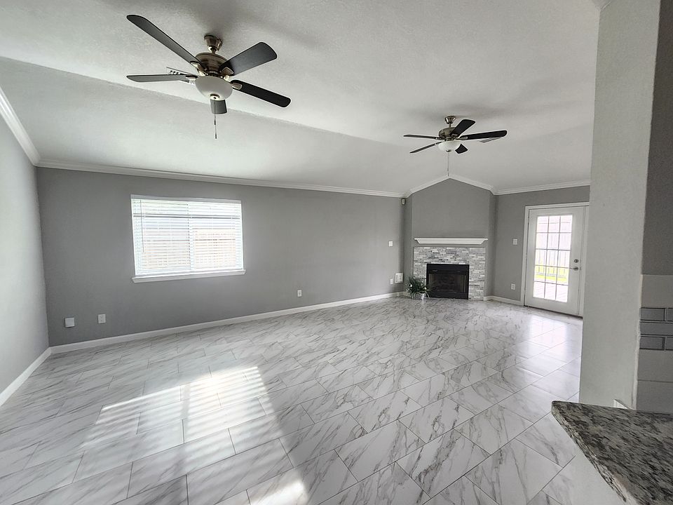 1st image of 6923 Creek Village Dr