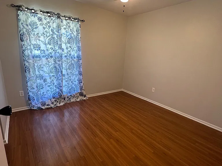 115 Seattle St — Photo 14