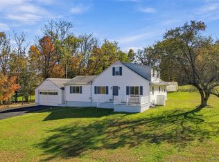 108 W Ridge Rd, Warwick, NY 10990