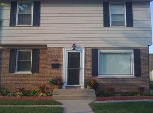 9700 Reeves Ct, Franklin Park, IL 60131