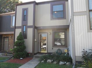 13 Helmsman Ct, Baltimore, MD 21221