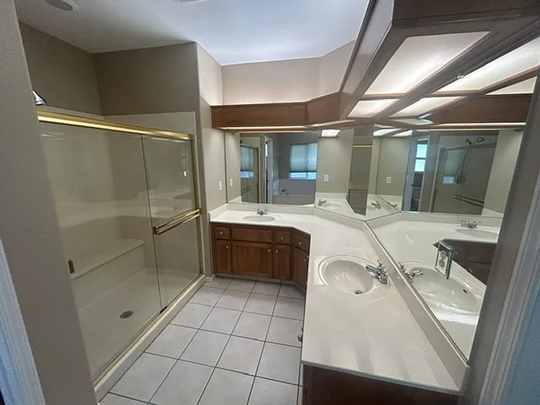 2744 W Ceres Ct — Photo 15