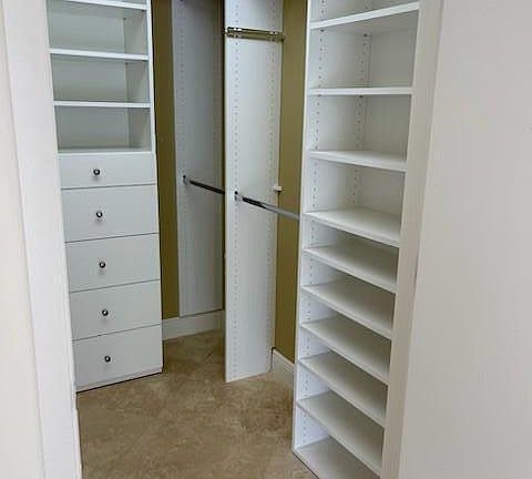 5th image of 550 Okeechobee Blvd APT 412