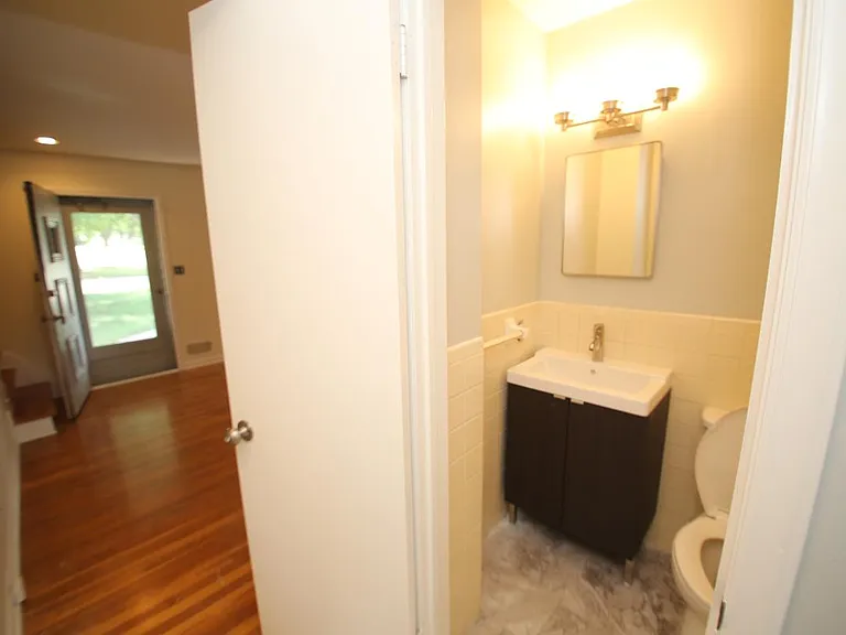 11409 Minor Dr — Photo 9