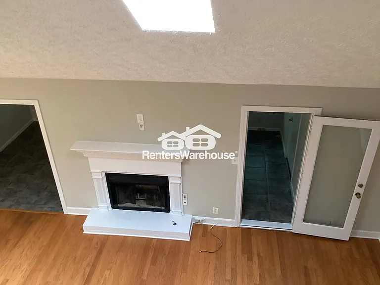 7908 Briar Villa Pl — Photo 19