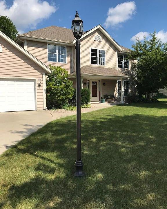 1st image of 434 Majeskie Dr