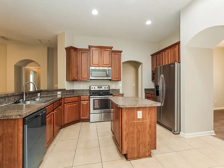 14081 Bradley Cove Rd — Photo 8