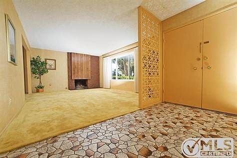 4th image of 6390 Lake Shore Dr