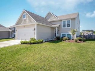 387 Sunbury Dr, Howell, MI 48855