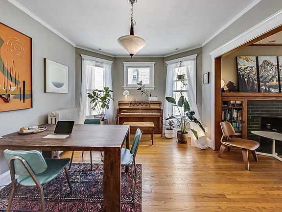 3rd image of 1644 W Balmoral Ave #2