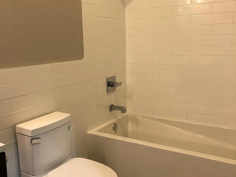 1515 S 17th St #B116 — Photo 10