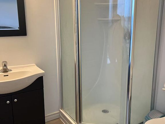 4th image of 158 King St N #1701
