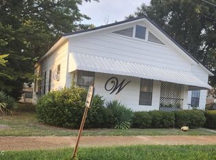 103 Castleman St, Belzoni, MS 39038