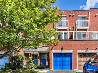 41 Blair St, Toronto, ON M4B 3N5