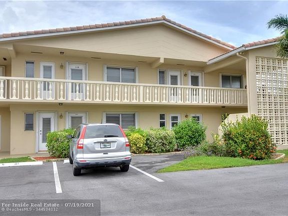 2nd image of 2115 NE 42nd Ct APT 211N