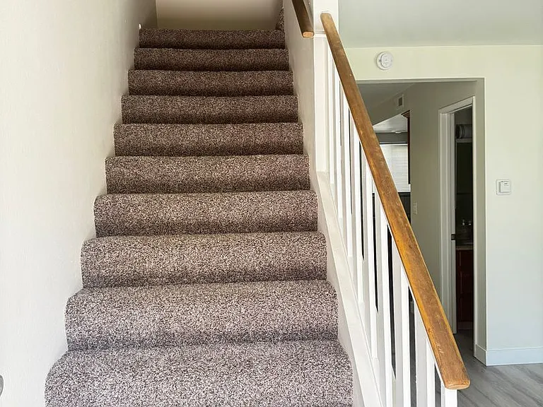 1501 Estate Villas — Photo 5