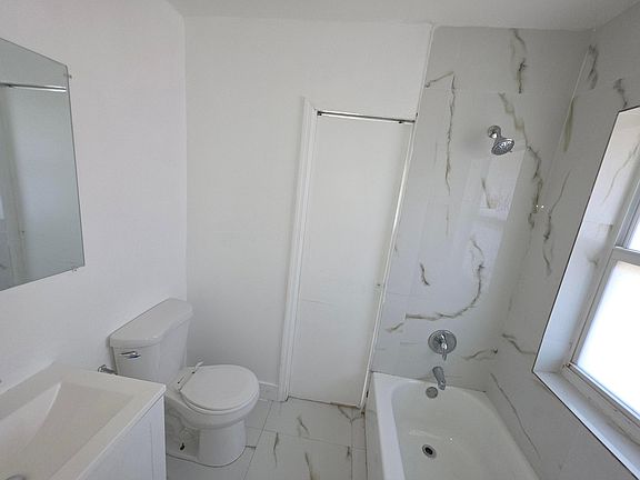 3rd image of 1442 SW 3rd Street