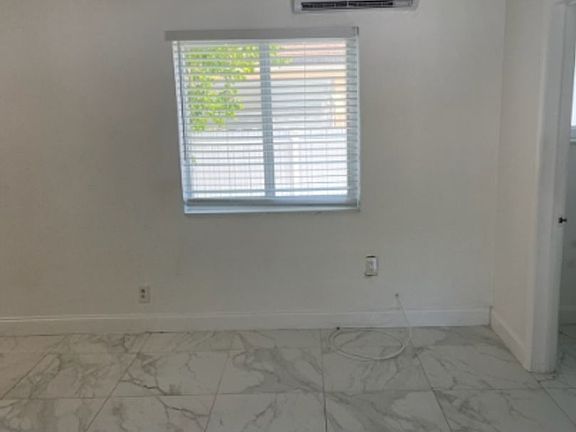 3rd image of 625 S 20th Ave