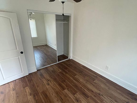 5th image of 1454 1/2 W 70th St