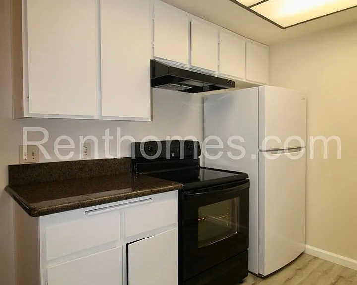 10284 Black Mountain Rd #186 — Photo 8