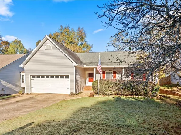 2804 Sterling Dr, Lawrenceville, GA 30043