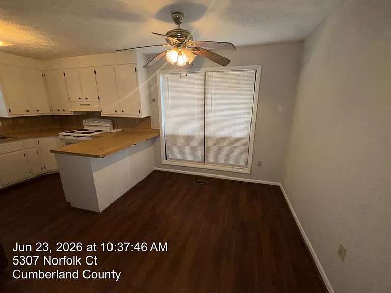 5307 Norfolk Ct — Photo 9