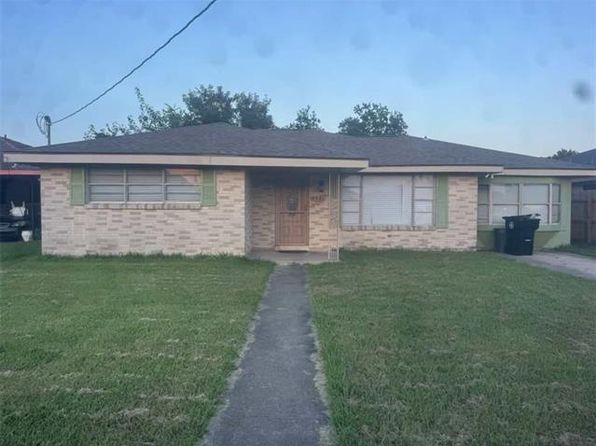 4921 Chrysler St