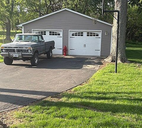 4th image of 3616 W Rock Springs Rd
