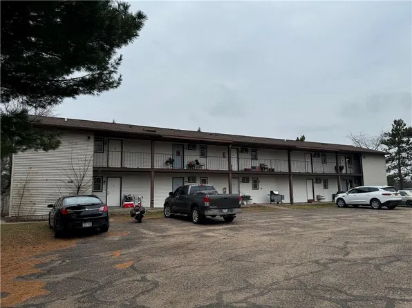 2421 Fryklund Drive #10, Menomonie, WI 54751
