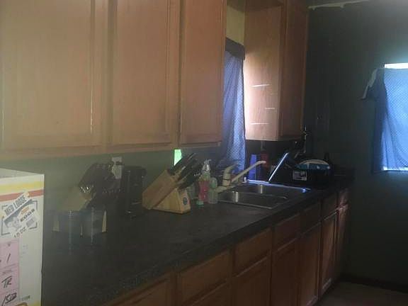 4th image of 164 E Eubanks St