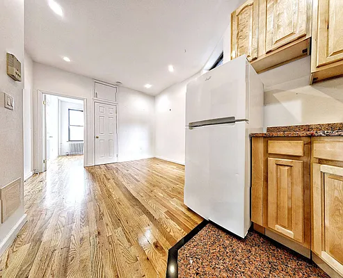 Rented by Union Square Property Management | media 5