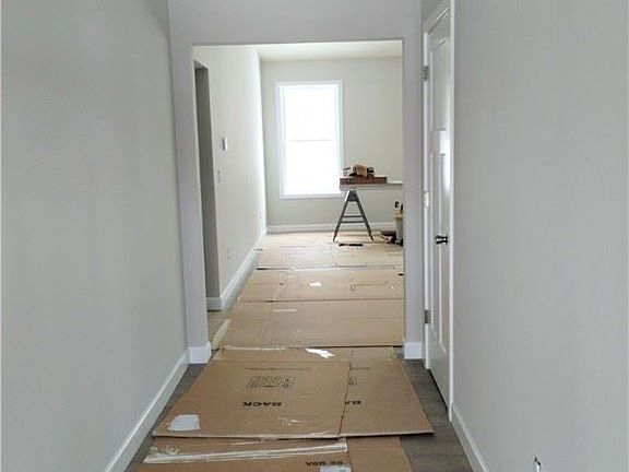 3rd image of 2217 Shannon Mills Dr