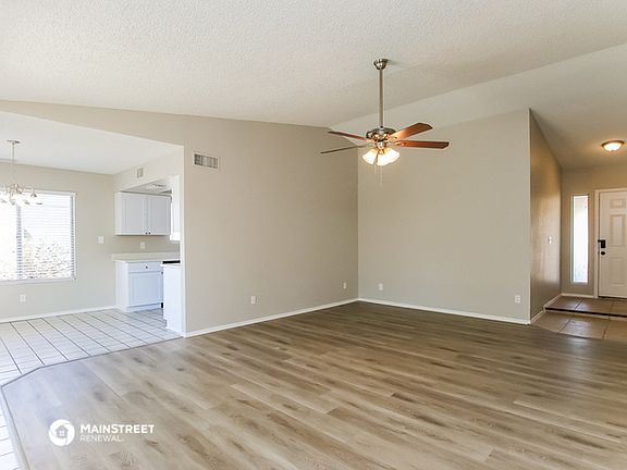 5th image of 3827 E Harmony Ave