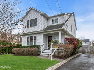 70 Jackson St, Fair Haven, NJ 07704