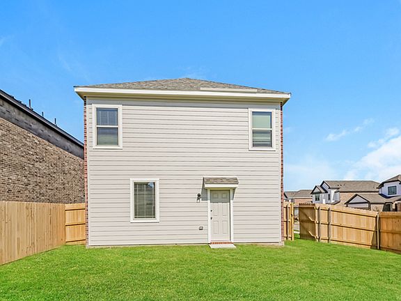 5th image of 1415 Ester Ln
