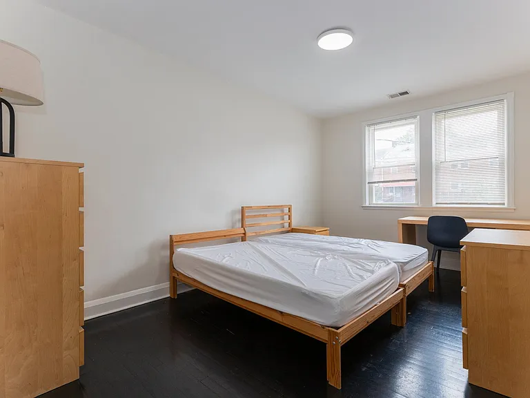 1543 Northwick Rd #2 — Photo 14