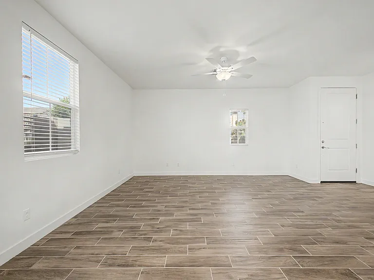 5512 S Dillon Cir — Photo 12