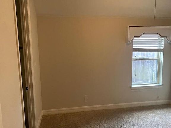 5th image of 7911 Sydney Bay Ct