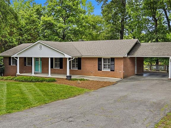 2nd image of 4971 Stonington Rd