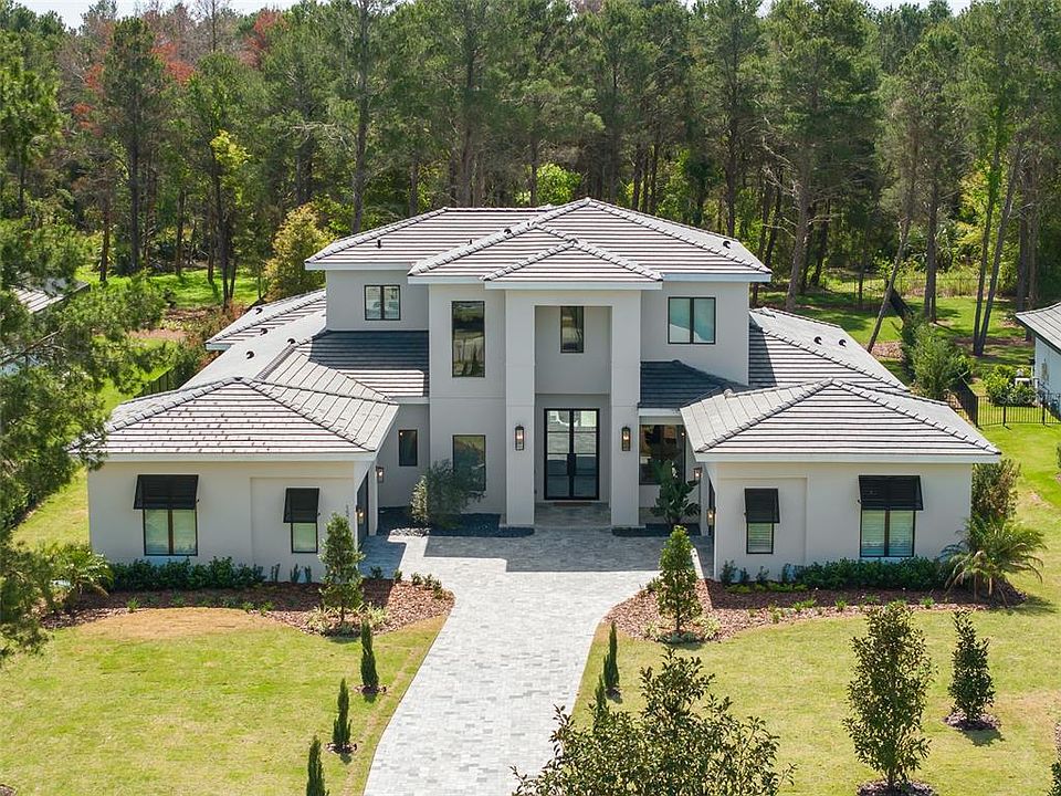 1st image of 15206 PENDIO DRIVE
