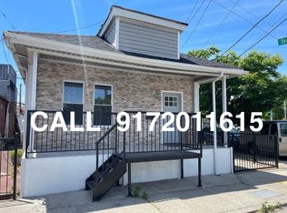 197 Beach 24th St, Far Rockaway, NY 11691