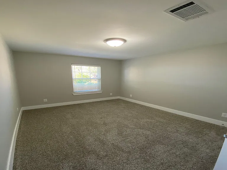 411 S Fannin Ave #411 — Photo 10