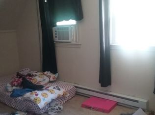 9 Wight St APT 8, Raymond, NH 03077