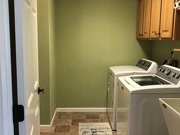 4th image of 105 Copper Village Cir