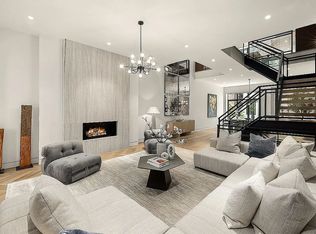 250 W 73rd St #1, New York, NY 10023