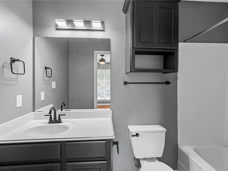 3766 Oldenburg Ln — Photo 16